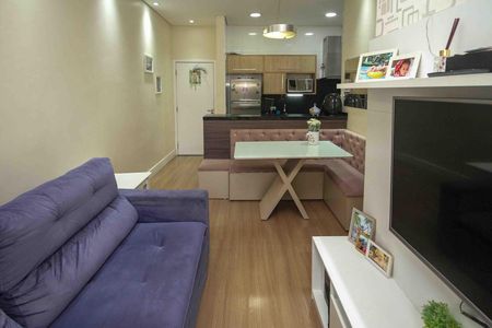 Apartamento à venda com 78m², 2 quartos e 1 vaga Apartamento à venda com 78m², 2 quartos e 1 vagaSala