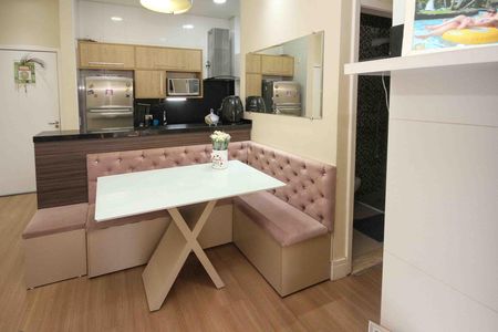 Apartamento à venda com 78m², 2 quartos e 1 vaga Apartamento à venda com 78m², 2 quartos e 1 vagaSala de Jantar