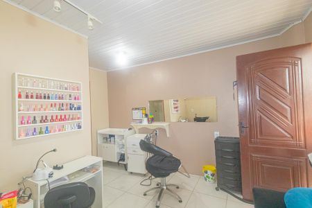 Casa à venda com 170m², 2 quartos e 2 vagasSala 2