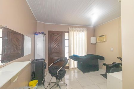 Casa à venda com 170m², 2 quartos e 2 vagasSala 2