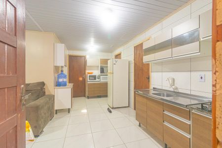 Casa à venda com 170m², 2 quartos e 2 vagasSala/Cozinha