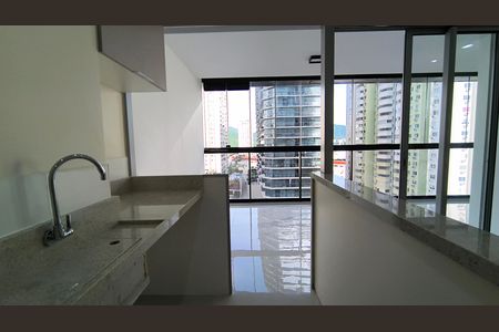 Apartamento para alugar com 87m², 2 quartos e 1 vaga Apartamento para alugar com 87m², 2 quartos e 1 vagaCozinha e Área de Serviço