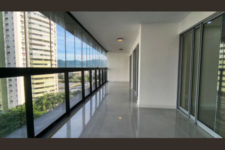 Varanda  de apartamento para alugar com 2 quartos, 87m² em Recreio dos Bandeirantes, Rio de Janeiro