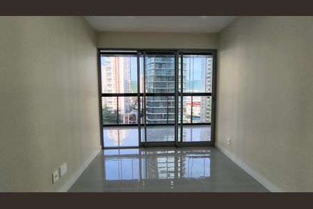 Apartamento para alugar com 87m², 2 quartos e 1 vaga Apartamento para alugar com 87m², 2 quartos e 1 vagaQuarto