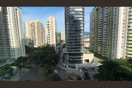 Apartamento para alugar com 87m², 2 quartos e 1 vaga Apartamento para alugar com 87m², 2 quartos e 1 vagaVaranda