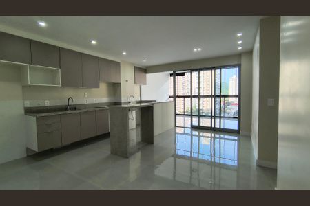Sala de apartamento para alugar com 2 quartos, 87m² em Recreio dos Bandeirantes, Rio de Janeiro