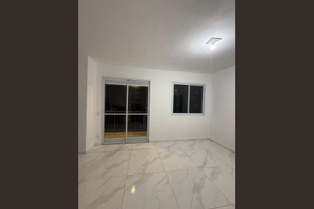 Sala de apartamento para alugar com 1 quarto, 47m² em Jardim Tupanci, Barueri