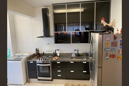 Cozinha de apartamento para alugar com 3 quartos, 86m² em Buritis, Belo Horizonte