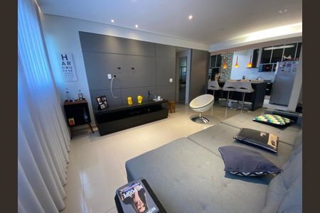 Sala de apartamento para alugar com 3 quartos, 86m² em Buritis, Belo Horizonte