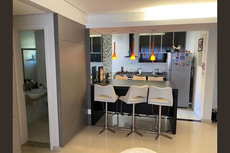 Cozinha de apartamento para alugar com 3 quartos, 86m² em Buritis, Belo Horizonte