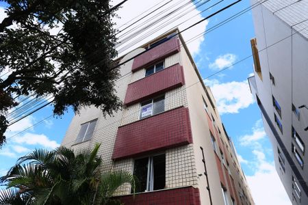 Apartamento para alugar com 72m², 3 quartos e 1 vagaFachada