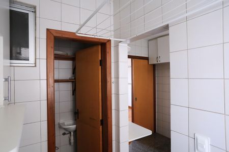 Apartamento para alugar com 72m², 3 quartos e 1 vagaÁrea de Serviço