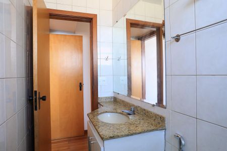 Apartamento para alugar com 72m², 3 quartos e 1 vagaBanheiro