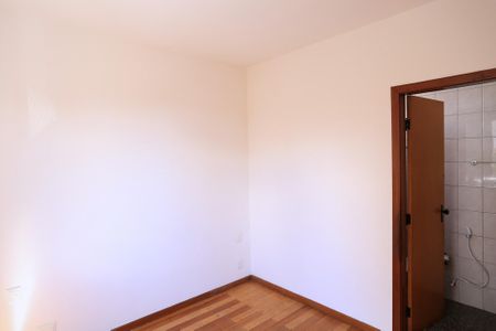 Apartamento para alugar com 72m², 3 quartos e 1 vagaSuíte