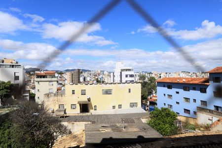 Vista da Sala de apartamento para alugar com 3 quartos, 72m² em União, Belo Horizonte