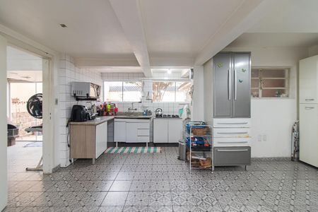 Casa à venda com 200m², 4 quartos e 2 vagasCozinha