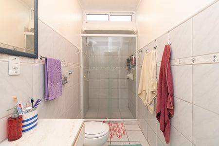 Casa à venda com 200m², 4 quartos e 2 vagasBanheiro Social 1