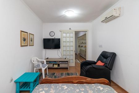 Casa à venda com 200m², 4 quartos e 2 vagasQuarto 1