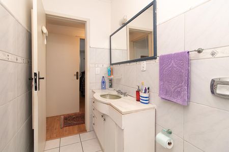 Casa à venda com 200m², 4 quartos e 2 vagasBanheiro Social 1