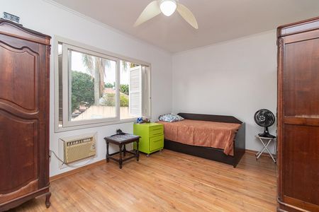 Casa à venda com 200m², 4 quartos e 2 vagasQuarto 3