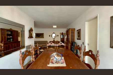 Apartamento à venda com 118m², 3 quartos e 1 vaga Apartamento à venda com 118m², 3 quartos e 1 vagaSala de Jantar