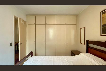 Apartamento à venda com 118m², 3 quartos e 1 vaga Apartamento à venda com 118m², 3 quartos e 1 vagaQuarto 1