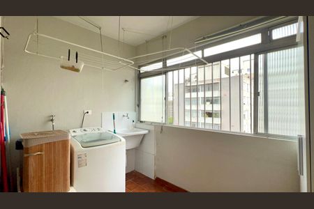 Apartamento à venda com 118m², 3 quartos e 1 vaga Apartamento à venda com 118m², 3 quartos e 1 vagaÁrea de Serviço