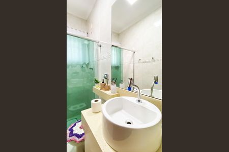 Lavabo  de casa à venda com 3 quartos, 140m² em Jardim Santa Maria, São Paulo