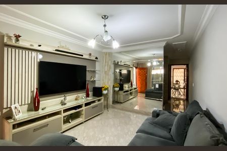 Sala de casa à venda com 3 quartos, 140m² em Jardim Santa Maria, São Paulo