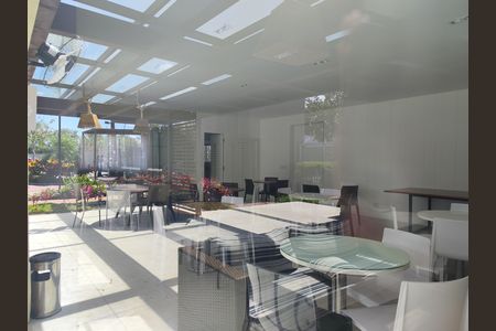 Apartamento à venda com 99m², 2 quartos e 2 vagas Apartamento à venda com 99m², 2 quartos e 2 vagasÁrea Comum