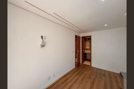 Apartamento à venda com 99m², 2 quartos e 2 vagas Apartamento à venda com 99m², 2 quartos e 2 vagasSuíte