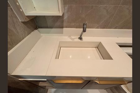 Apartamento à venda com 99m², 2 quartos e 2 vagas Apartamento à venda com 99m², 2 quartos e 2 vagasSuíte - Banheiro