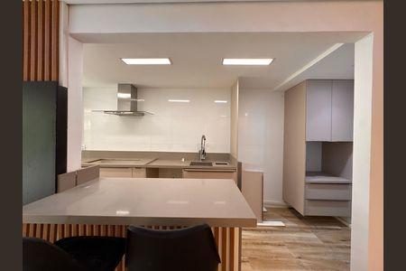 Apartamento à venda com 99m², 2 quartos e 2 vagas Apartamento à venda com 99m², 2 quartos e 2 vagasCozinha e Área de Serviço