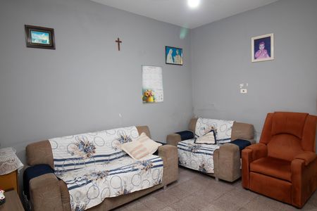 Casa para alugar com 75m², 2 quartos e sem vagaSala