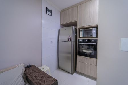 Cozinha de casa de condomínio à venda com 3 quartos, 64m² em Burgo Paulista, São Paulo