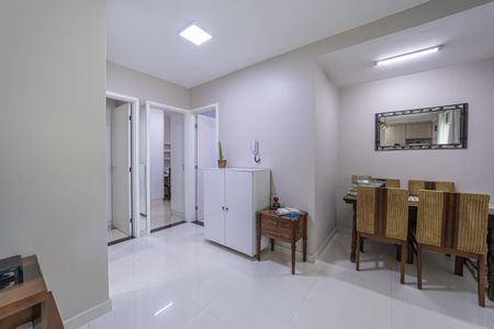 Casa de condomínio à venda com 64m², 3 quartos e 1 vagaSala