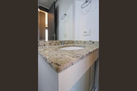 Apartamento para alugar com 49m², 2 quartos e 1 vaga Apartamento para alugar com 49m², 2 quartos e 1 vagaBanheiro