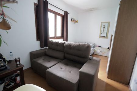 Casa à venda com 140m², 3 quartos e 2 vagas Casa à venda com 140m², 3 quartos e 2 vagasQuarto 1