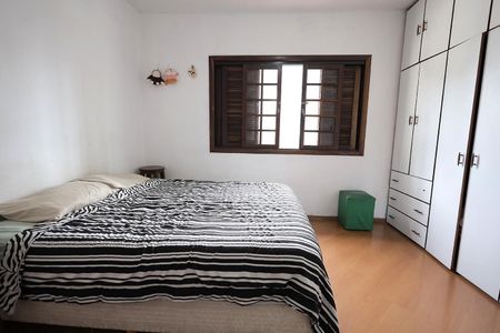 Casa à venda com 140m², 3 quartos e 2 vagas Casa à venda com 140m², 3 quartos e 2 vagasQuarto 2
