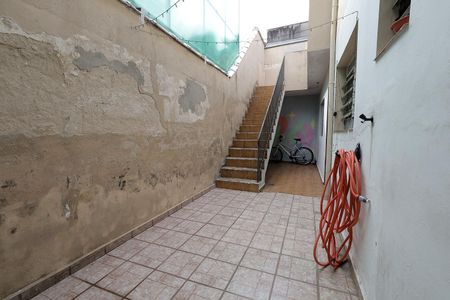 Casa à venda com 140m², 3 quartos e 2 vagas Casa à venda com 140m², 3 quartos e 2 vagasQuintal