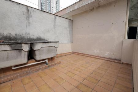 Casa à venda com 140m², 3 quartos e 2 vagas Casa à venda com 140m², 3 quartos e 2 vagasQuintal