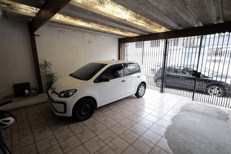 Casa à venda com 140m², 3 quartos e 2 vagas Casa à venda com 140m², 3 quartos e 2 vagasGaragem