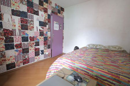 Casa à venda com 140m², 3 quartos e 2 vagas Casa à venda com 140m², 3 quartos e 2 vagasQuarto 3