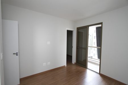 Apartamento à venda com 82m², 3 quartos e 1 vagaQuarto 1 - Suíte