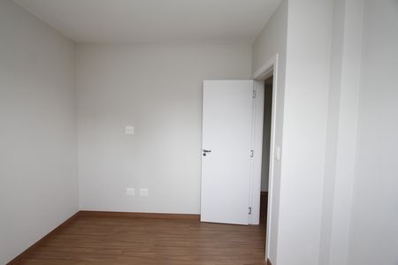 Apartamento à venda com 82m², 3 quartos e 1 vagaQuarto 2