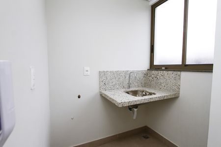 Apartamento à venda com 82m², 3 quartos e 1 vagaÁrea de Serviço