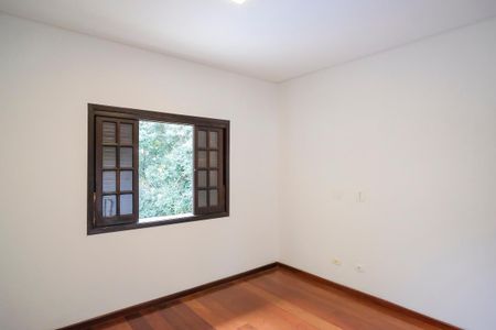 Casa à venda com 490m², 4 quartos e 6 vagasQuarto