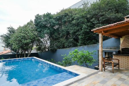Casa à venda com 490m², 4 quartos e 6 vagasQuintal