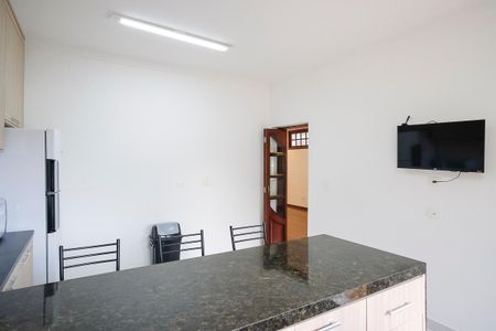 Casa à venda com 490m², 4 quartos e 6 vagasCozinha