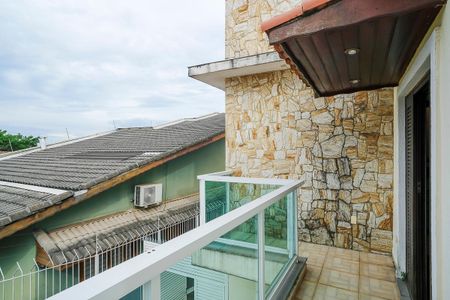 Casa à venda com 490m², 4 quartos e 6 vagasVaranda da suíte 1